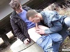 outinpublic - Out In Public To Fuck Hot Men!